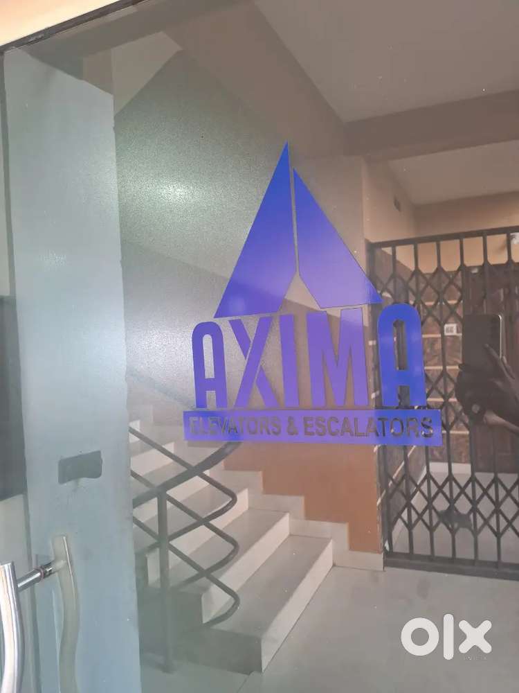 Salesman for Elevator field