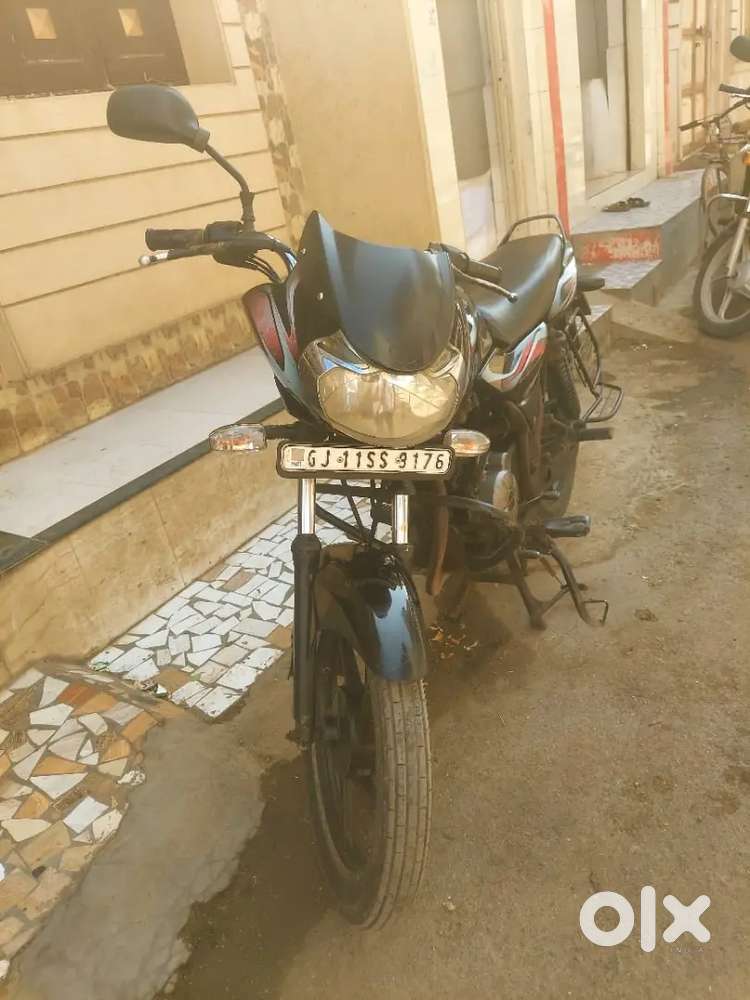 BAJAJ DISCOVER 100cc