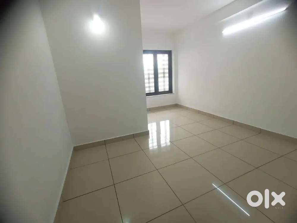 225 sqft unfurnished office space for rent at North near kaloor kochi