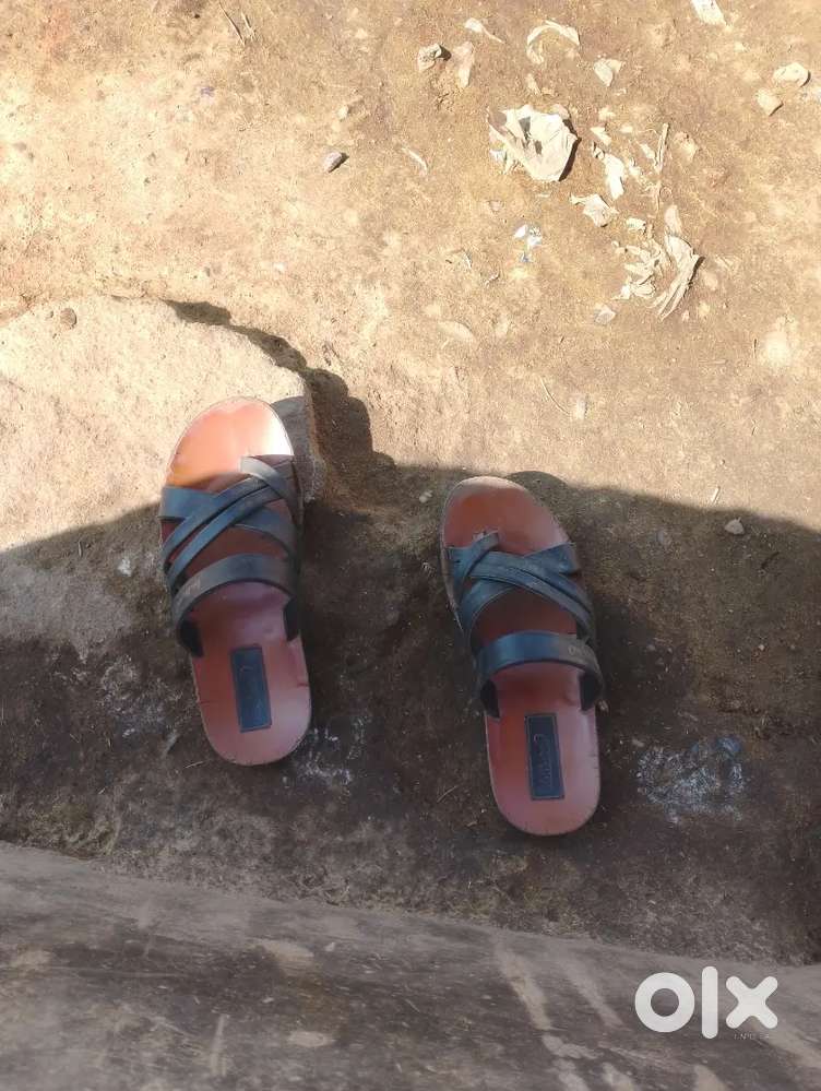 Chappal Man