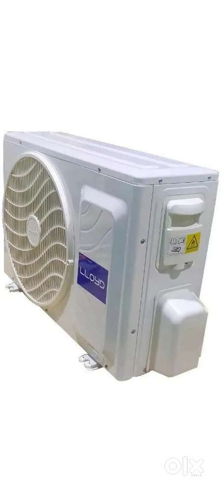 Lloyd 1.5 ton 5 star 6 months product