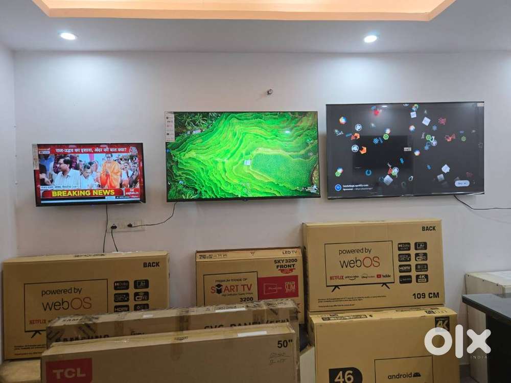 HURRY UP SALE !! BRAND NEW LED TV WITH 1 YEAR WARRANTY