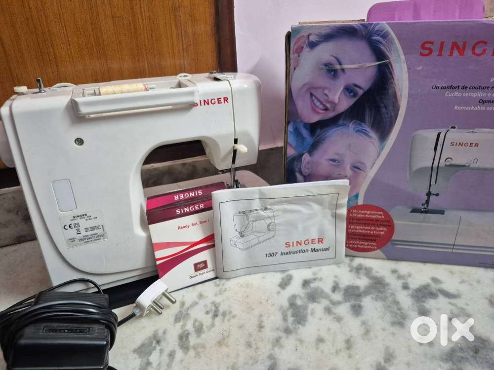 Singer  sewing machine