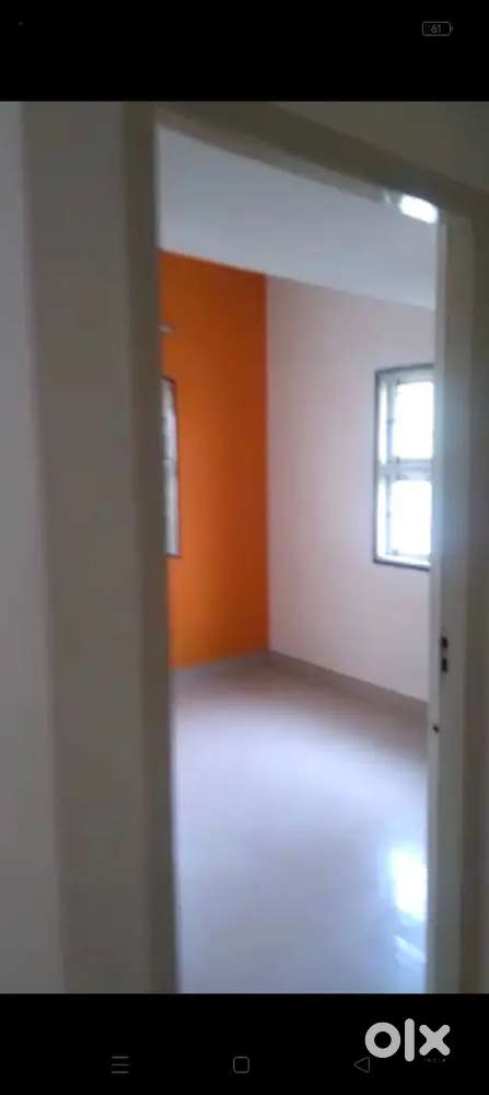 Looking for 3 more roomates in 2 BHK