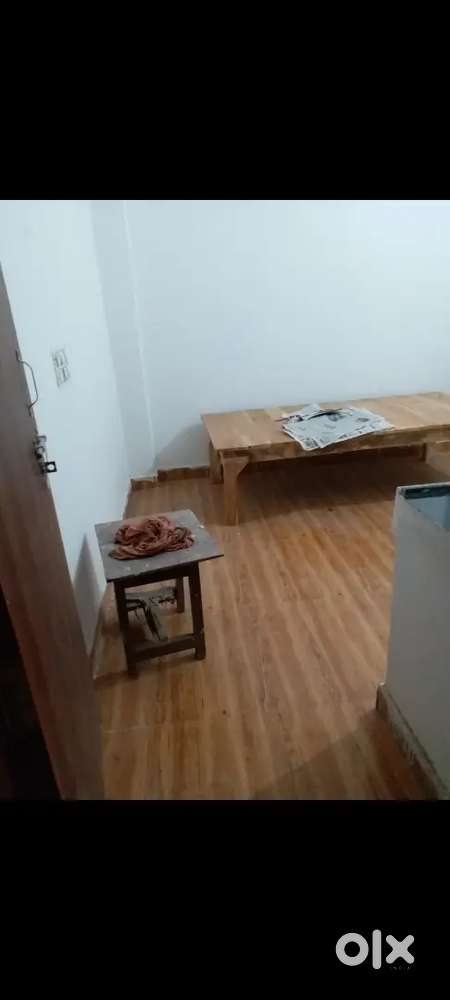 Room's For Boy's (Only Vegetarian)