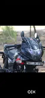 Bajaj Pulsar 220 (Model 2019)