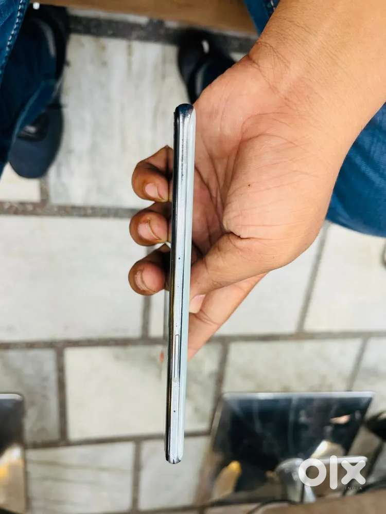 Oneplus note to take 2t