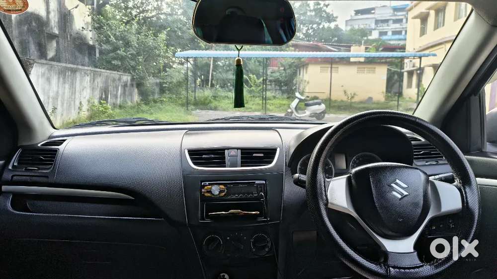 Maruti Suzuki Swift 2012