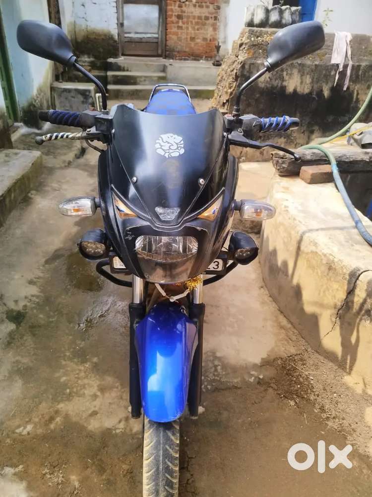 Bajaj Pulsar N150