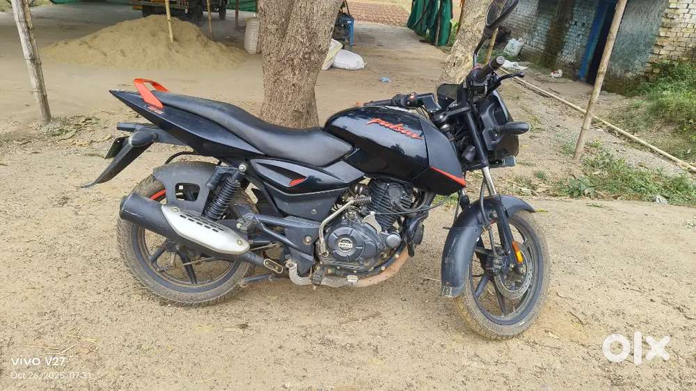 Bajaj pulser
