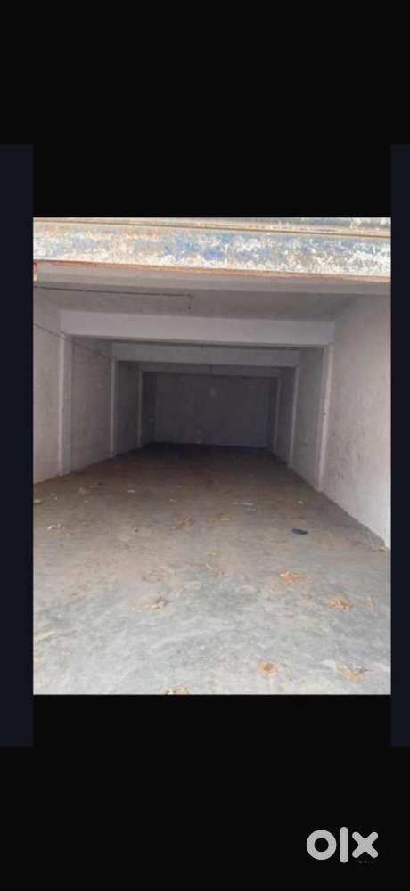 1200sqft godown for rent