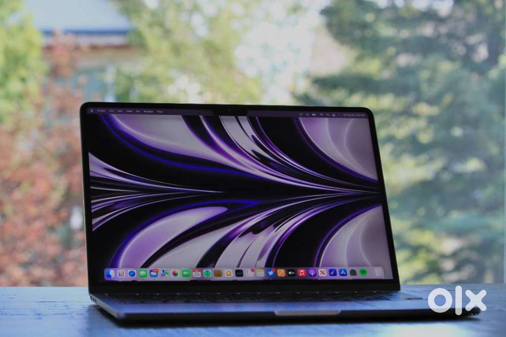 MacBook Pro  13 core i5/corei7/core i9