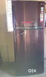 LG Double Door 3 Star 437 Liter Refrigerator 4 Year old With Bill