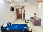 Best premium pg available near railway station sayajiganj vrodara