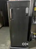 Selling Whirpool Fridge