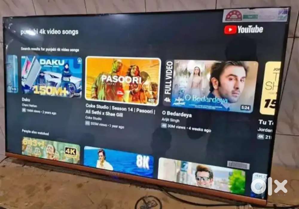 32 inch sony smart Android frameless oled 4k 3yr display waranty 8500