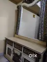 Drassing table