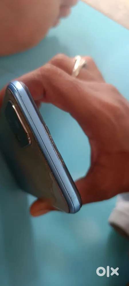 Viviy725g mobile