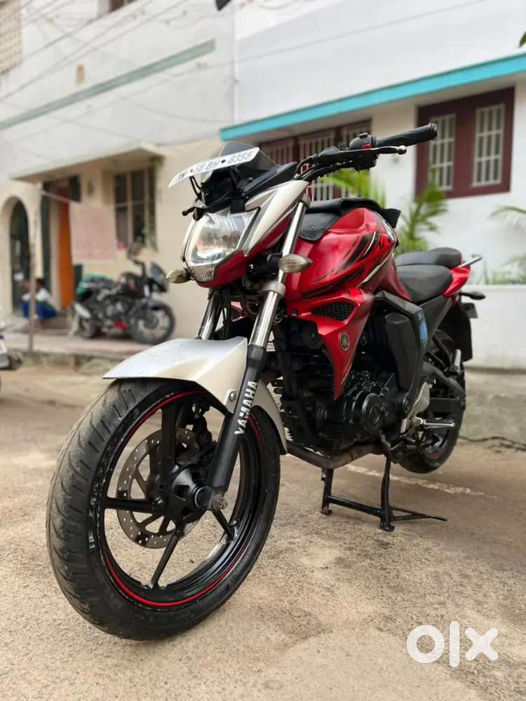 Yamaha fzv2
