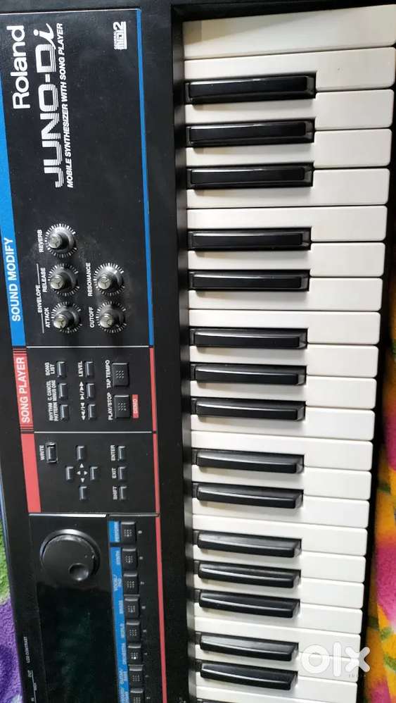Juno di roland keyboard