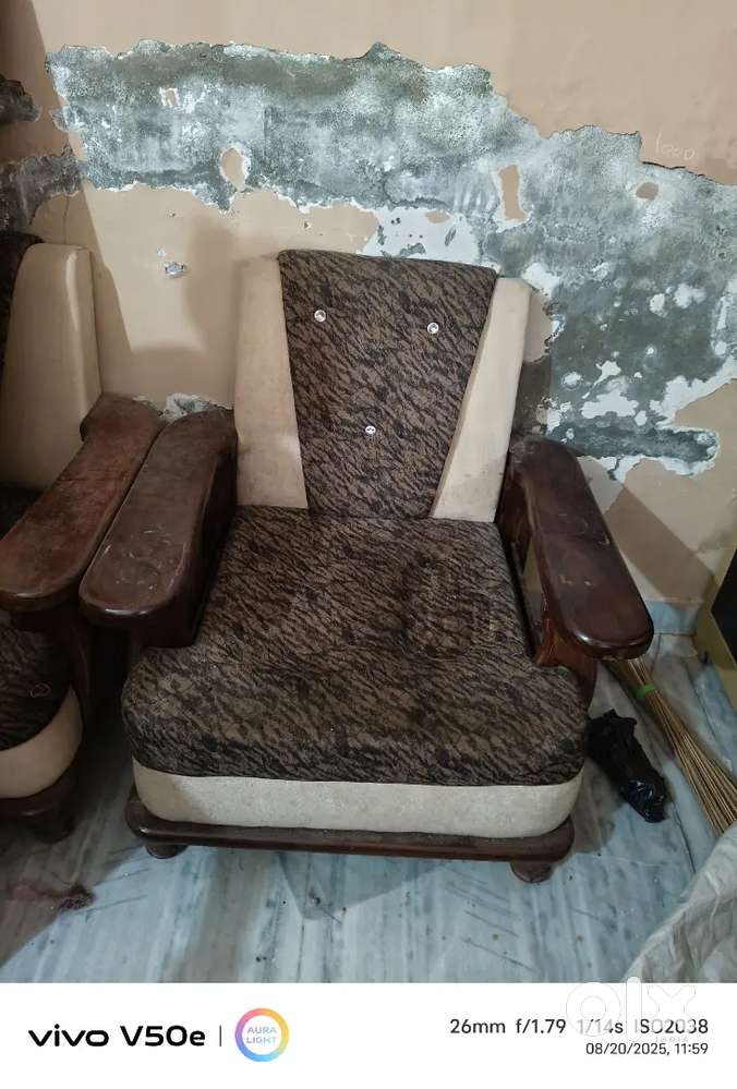 Sofa set gud condition