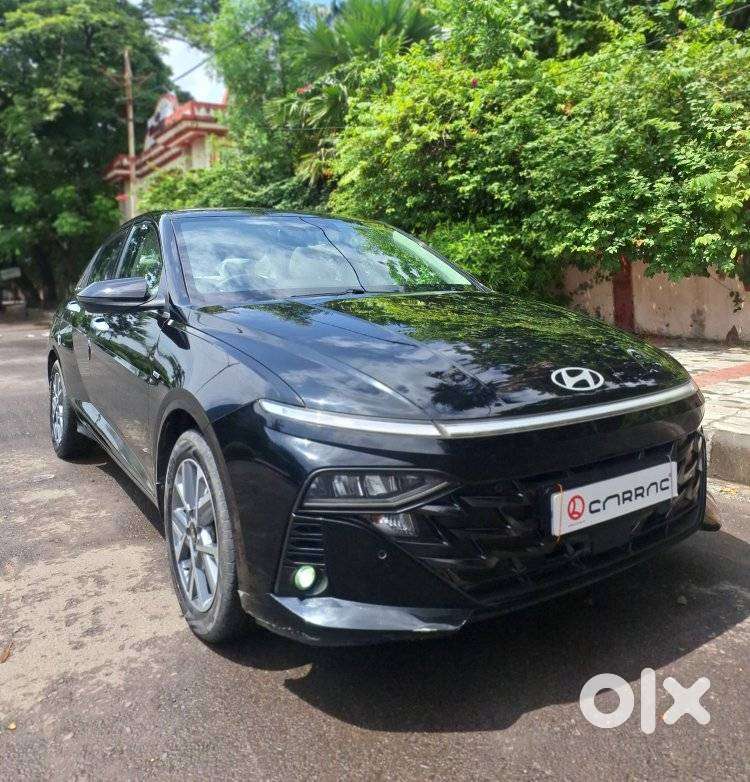 Hyundai New Verna, 2023, Petrol