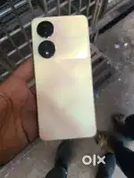 Y100A +5g goldn colour,,8+8,128gb