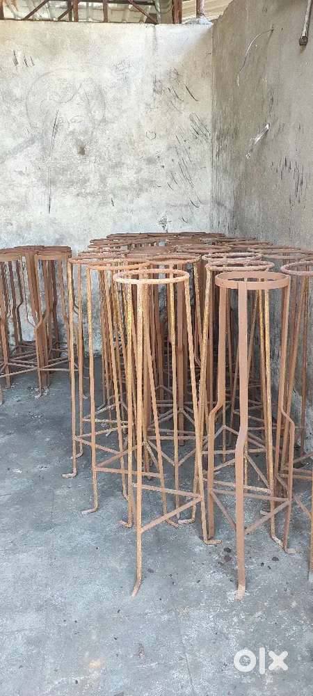 Iron chatti and stand for sale