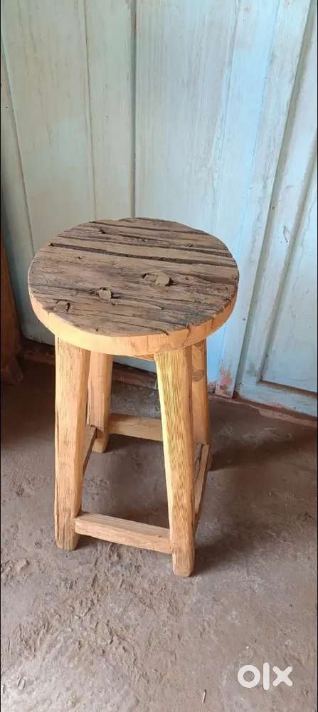 Looking for flatmate in 2 bhk flat seperate room avilable