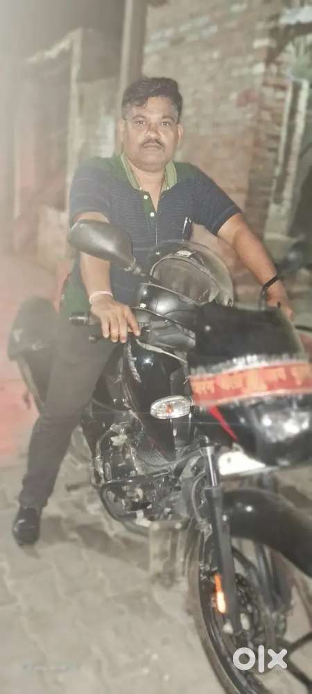 Bajaj Pulsar 125  Bajaj Pulsar
