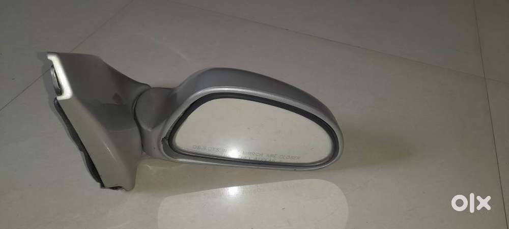 Alto LXi right side mirror assembly