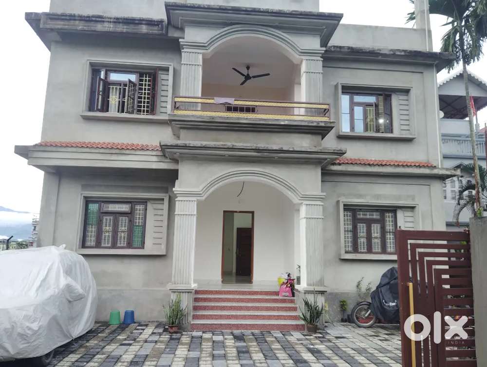 Durga lata niwas
