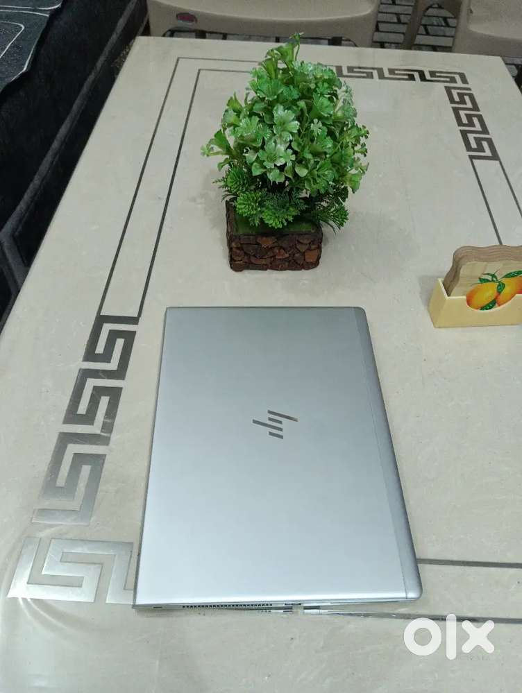HP ELITE BOOK 840 G6 , i5 8th generation laptop with new condition