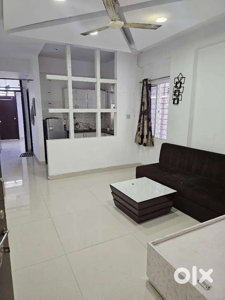 1 Bhk Flat Available Coved Campesh Furnished  & Independent