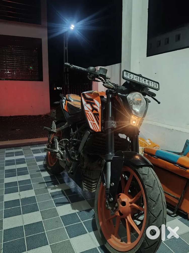 Ktm duke 125cc