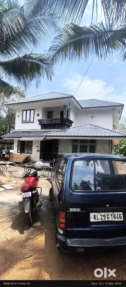 Wanted welder fabricator in kerala roof work 1200daily  helper 1000