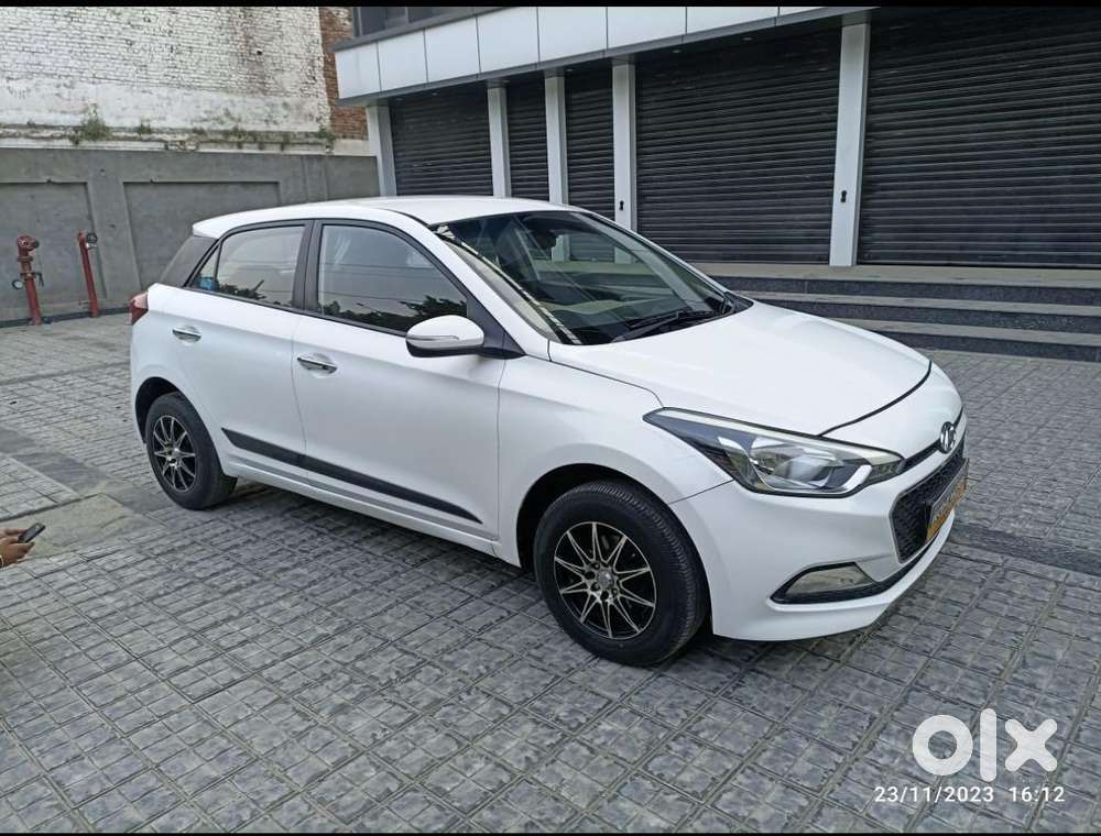 Hyundai i20 Diesel Sportz, 2015, Diesel
