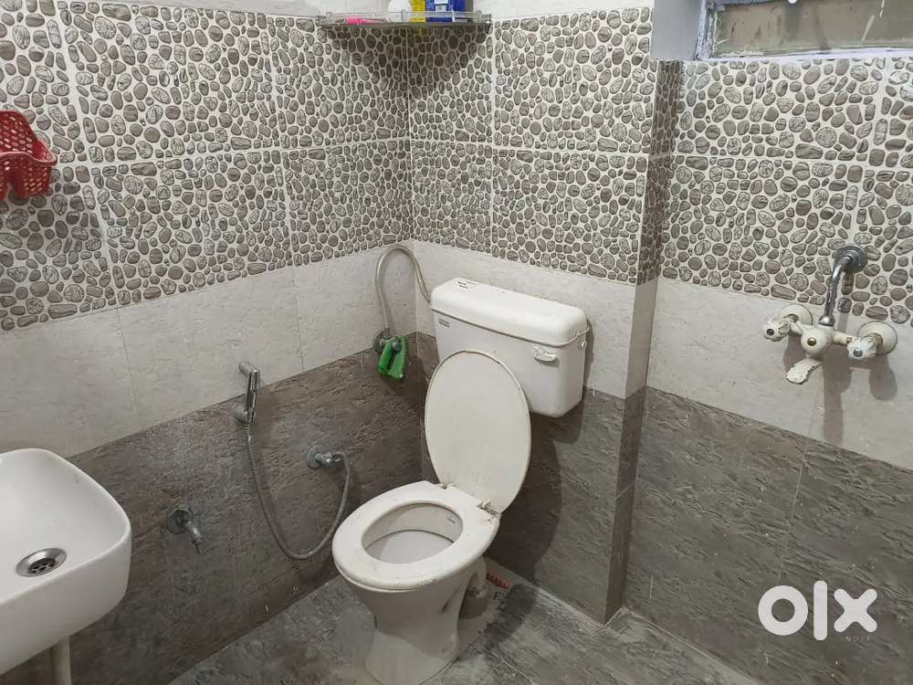 2 BHK portion for rent near GT