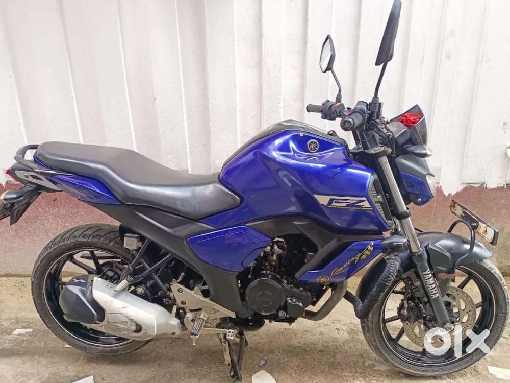 Yamaha FZ V3