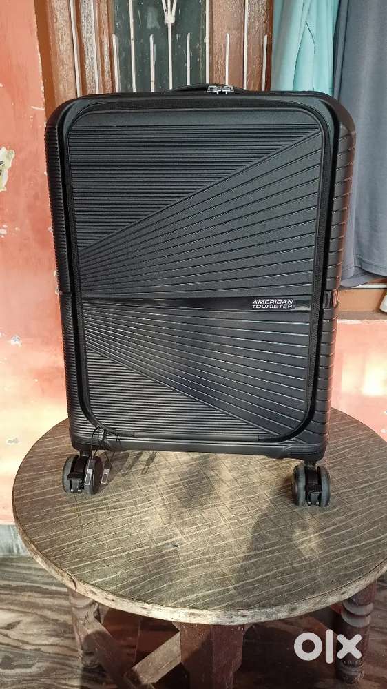 American tourister trolley bag