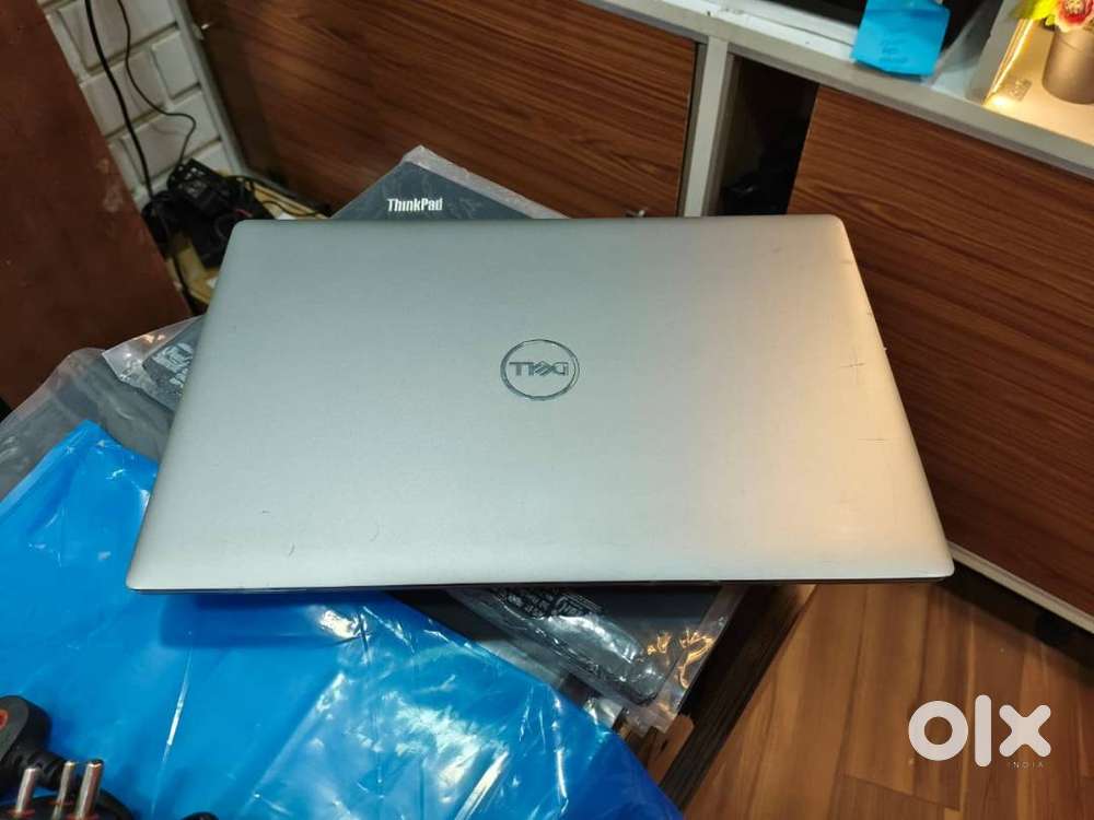 Dell Precision 3561(i7-11th/4gbNvidia/32gbRam/256ssd/1tbhdd/15.6/work