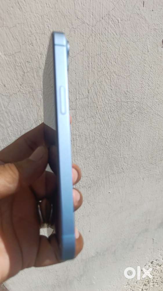 Iphone 14 128 GB 31000/-1 year and 11 months old