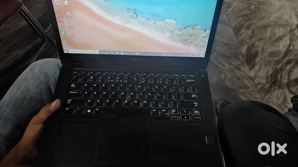 Leptop Dell latitude 5480