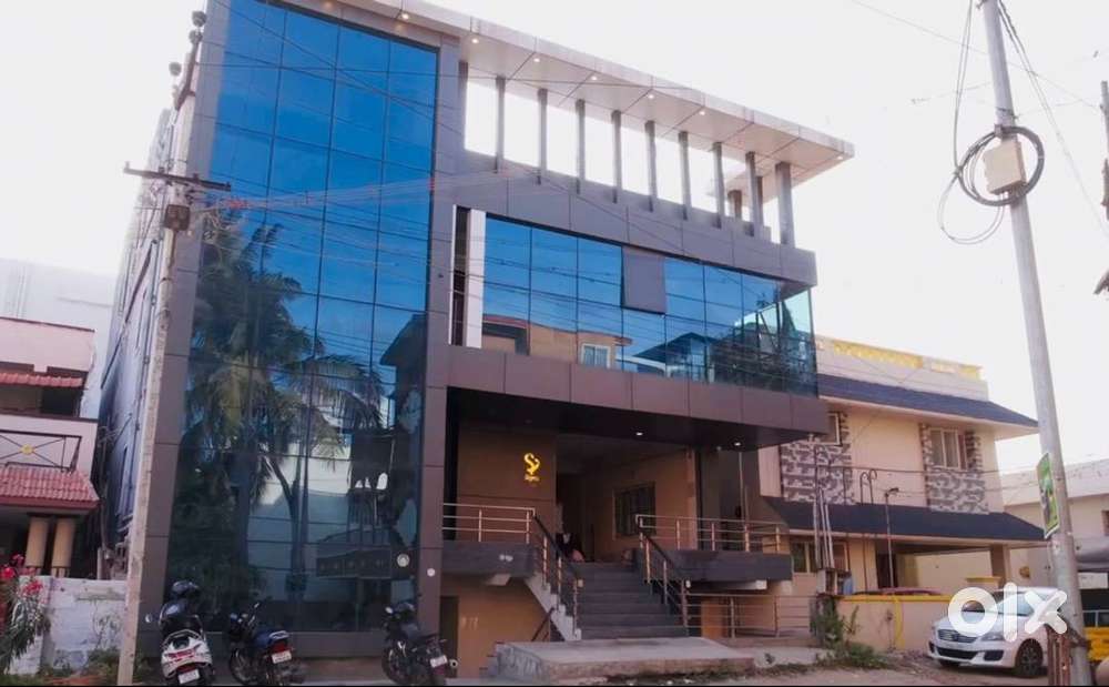 Sales and Marketing Executive (Female)