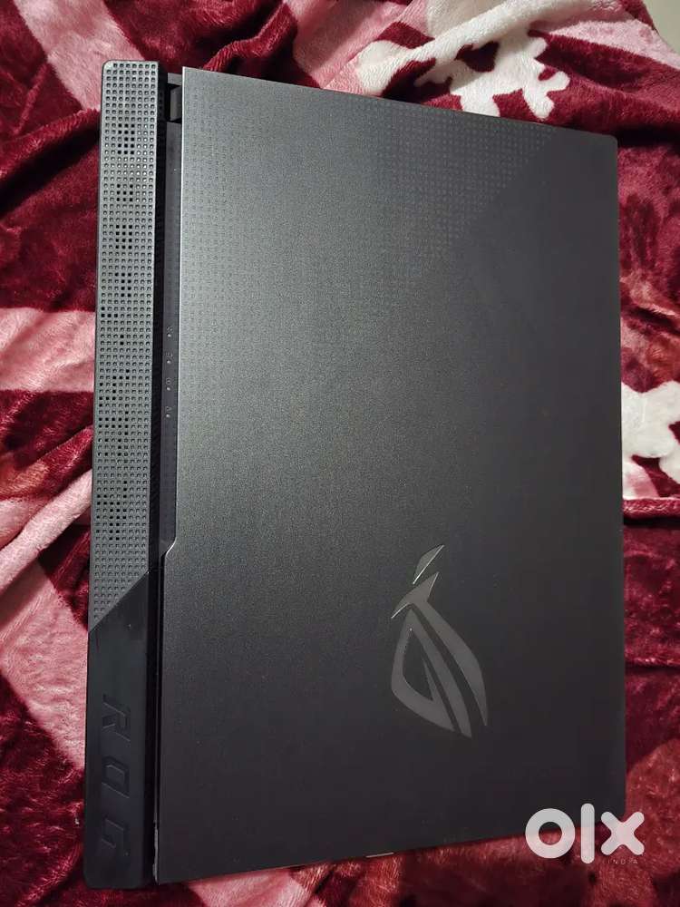 Asus rog strix gaming laptop