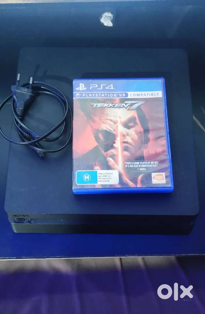 PS4 excellent condition. PS4, PS4 SLIM, PS4 PRO,PS4 FAT, PS3.