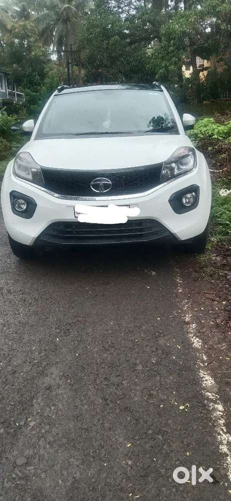 Tata Nexon 2018 Petrol Well Maintained