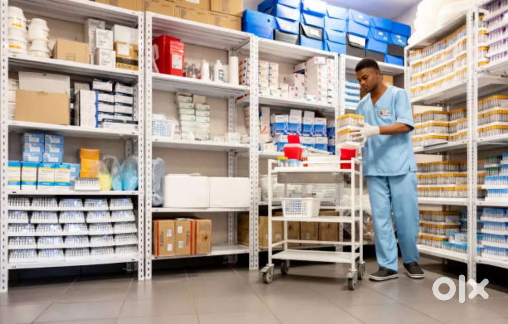 8वी/10वीं/12वी पास कैंडिडेट्स फार्मेसी सटोर में जरूरत है।