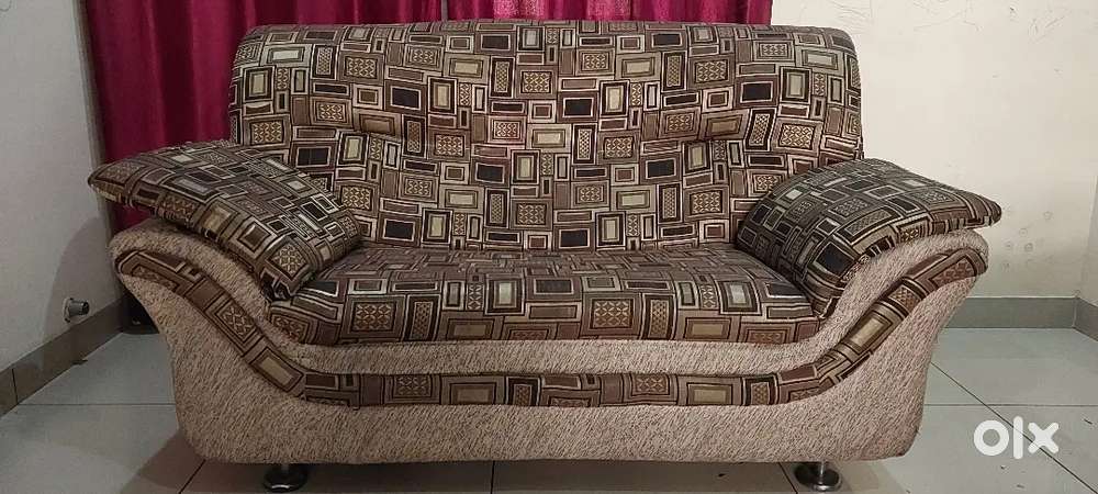 Almost new, well maintained, very comfortable 2 sofas (2 seater each)