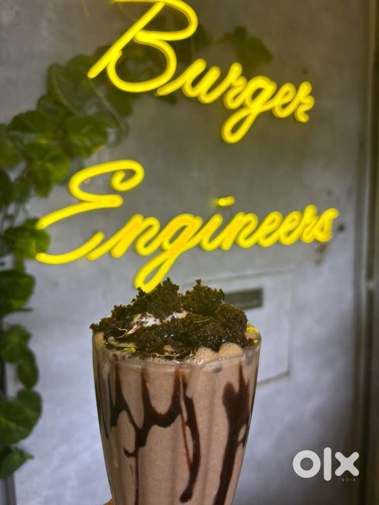 HIRING STAFF – NEW PURE VEG BURGER & PIZZA OUTLET - BURGER ENGINEERS